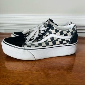 Vans Women's Black and White Checkered Platform Sneakers